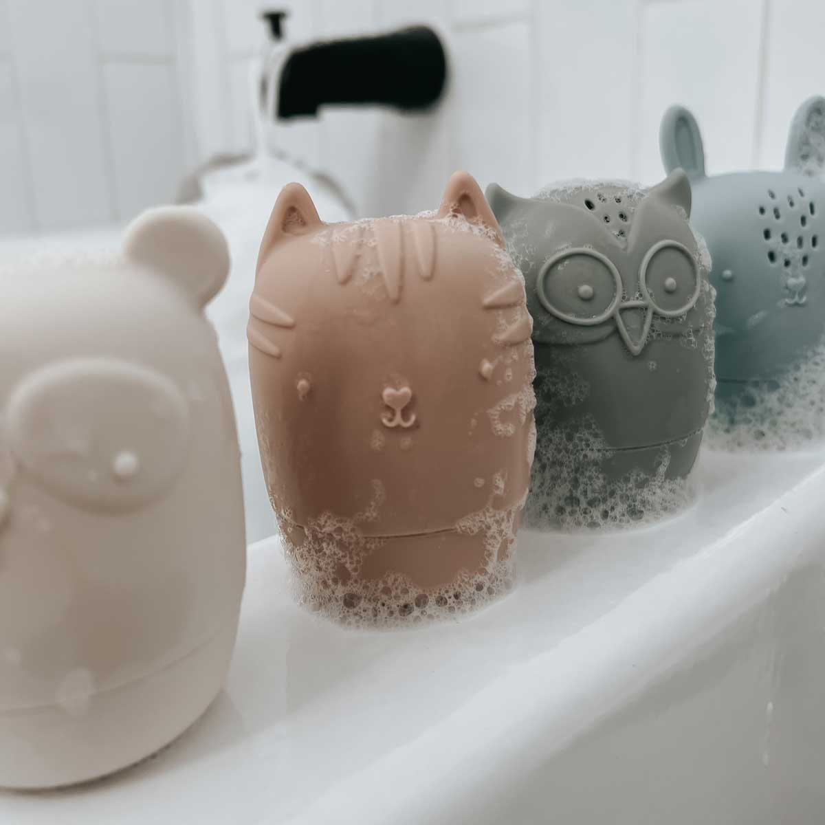 Noüka Animals Bath Toys - Lifestyle