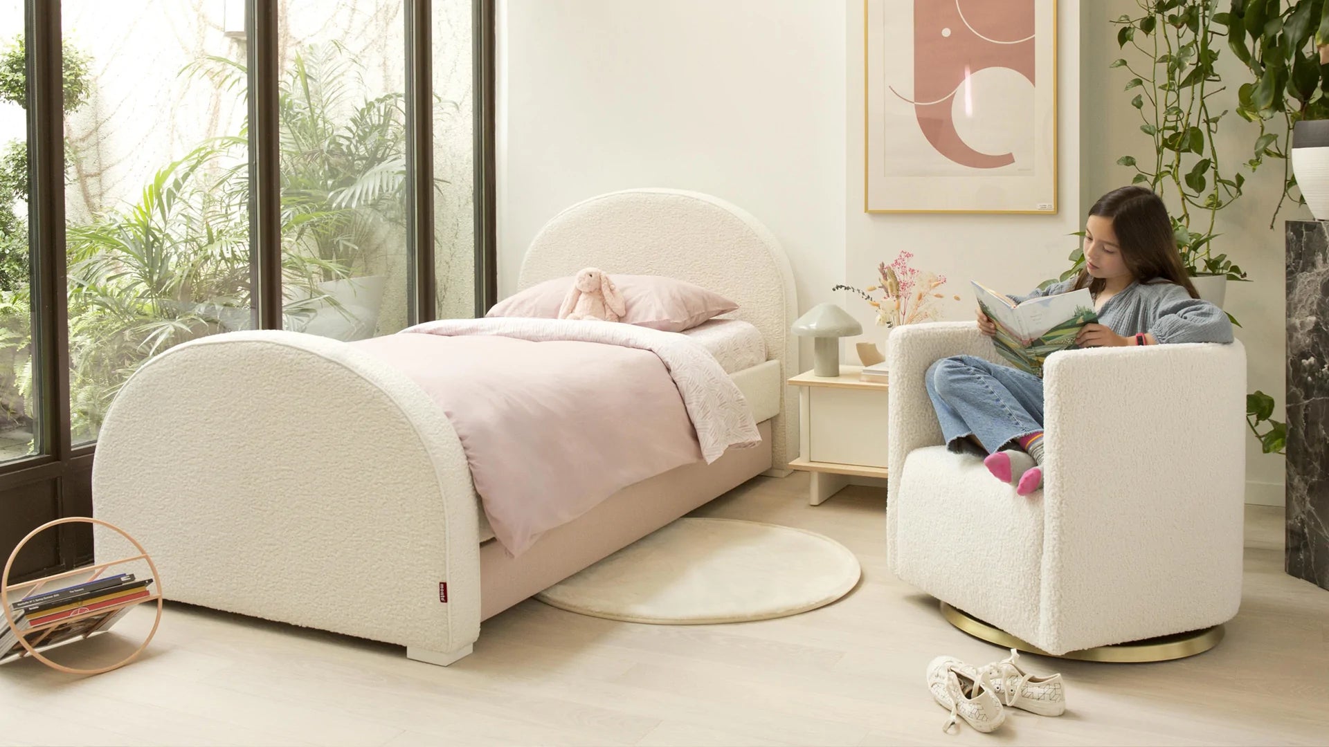 Monte Design Luna Bed Lifestyle