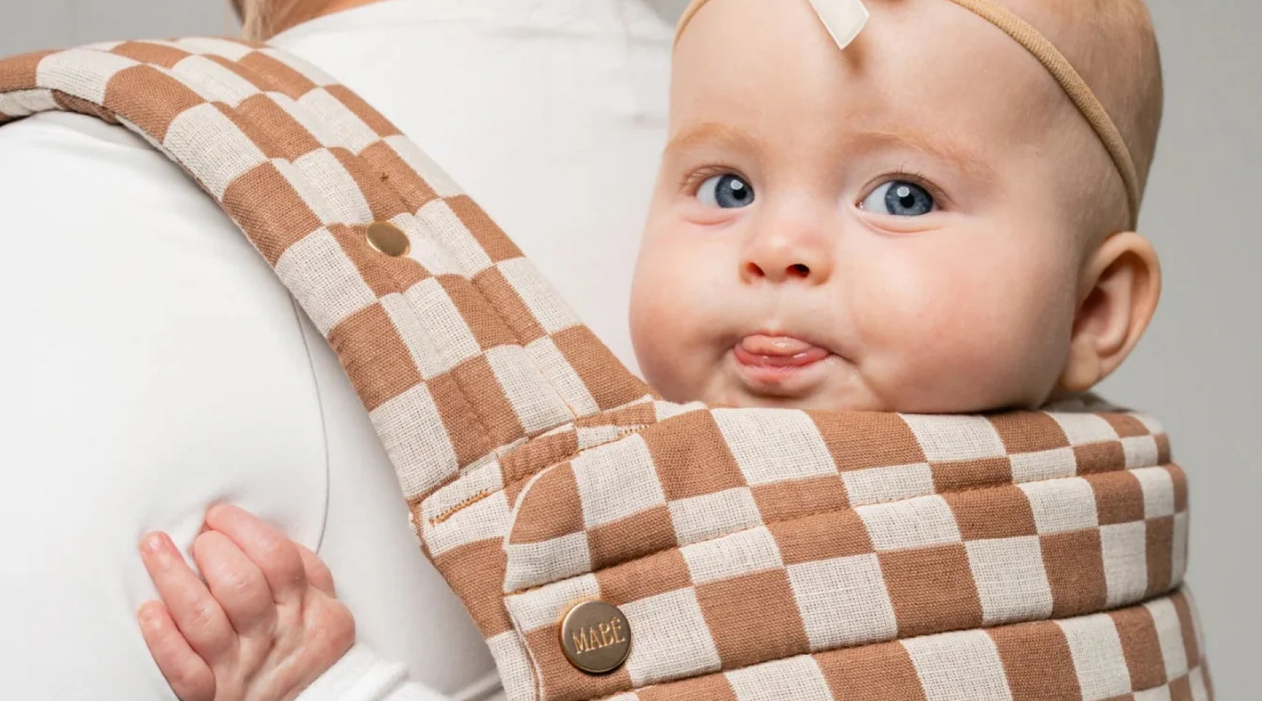 The Mabē Monarch: Why This Stylish Baby Carrier is Taking Over Your Feed 