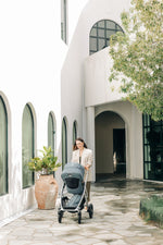 Callum Uppababy Vista V3 - Lifestyle 2