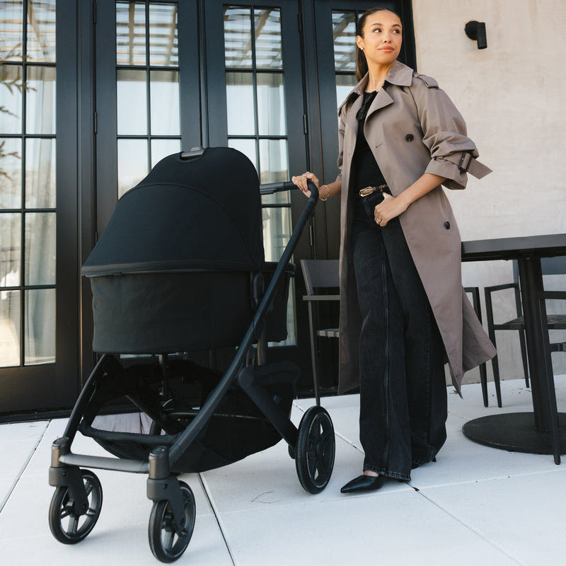 UPPAbaby Cruz V3 Stroller - James (Black | Carbon Frame | Black Leather) Lifestyle 3