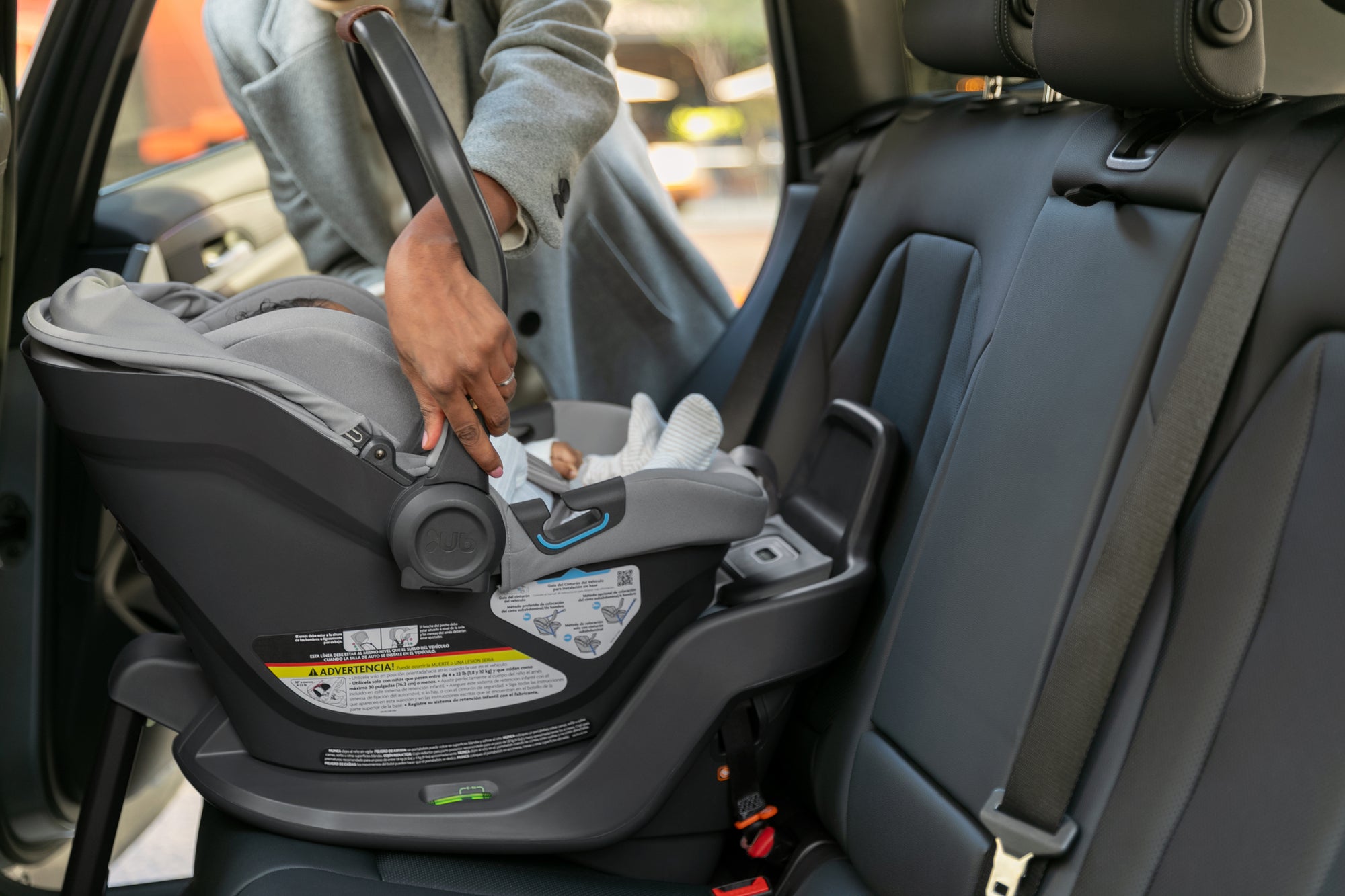 UPPAbaby Aria Infant Car Seat - Anthony (Grey/Chestnut Leather) Lifestyle 2