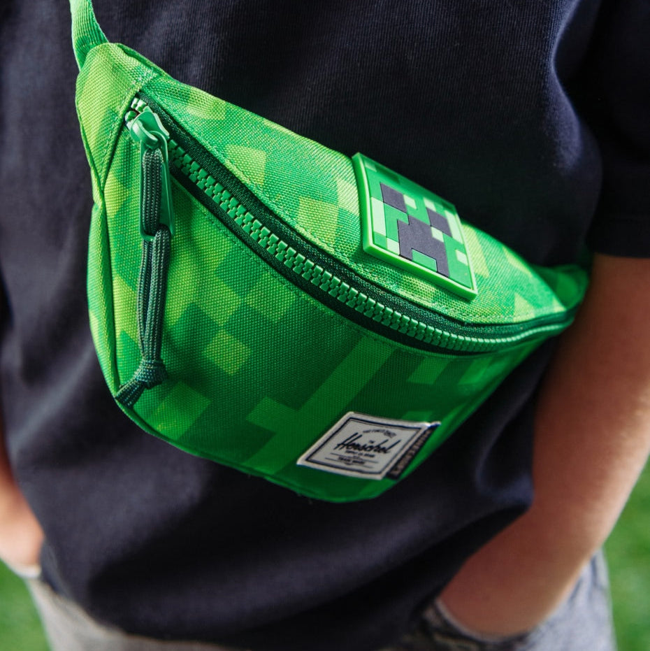 Herschel Minecraft™ Collection Heritage Hip Pack Kids - Creeper Lifestyle 3