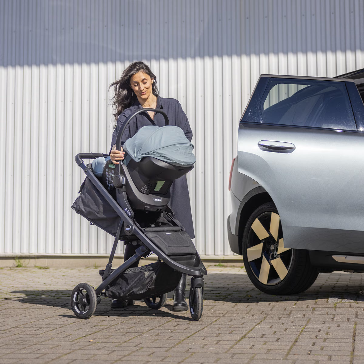 Thule Spring Car Seat Adapter to Maxi-Cosi/Nuna/CYBEX Lifestyle 1