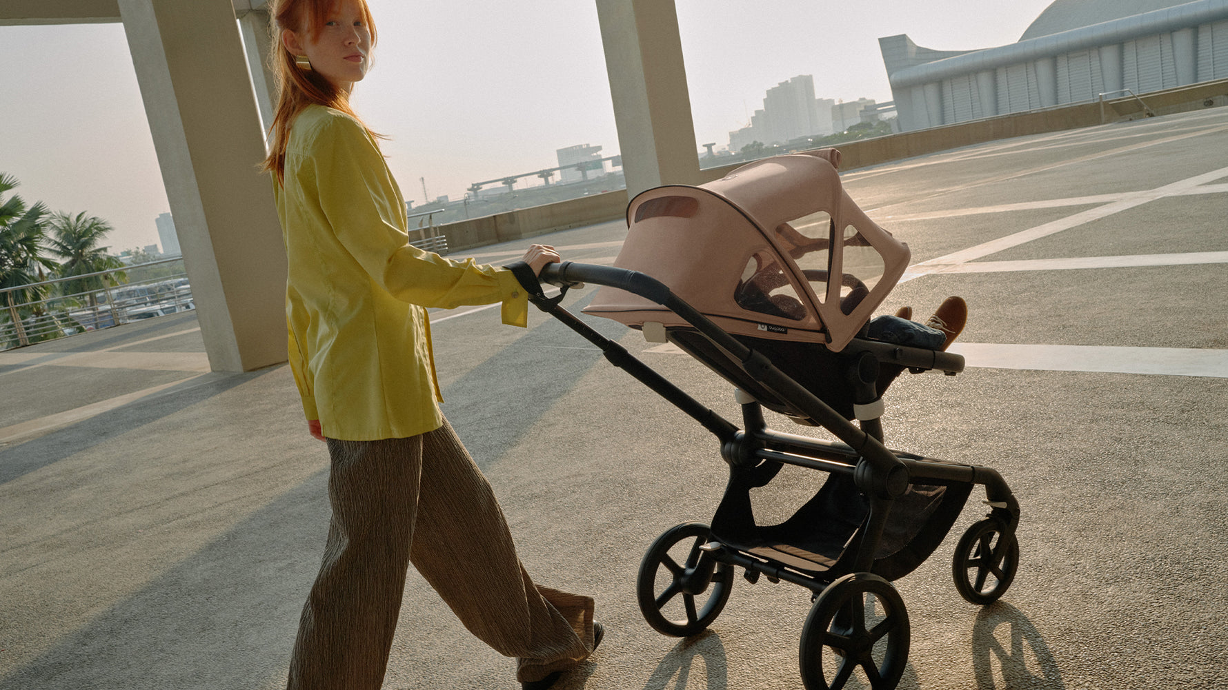 Bugaboo Fox/Cameleon3/Lynx Breezy Sun Canopy - Lifestyle