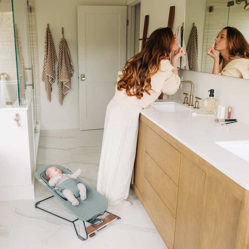 UPPAbaby Mira V2 3-in-1 Bouncer - Maddie - Lifestyle 2