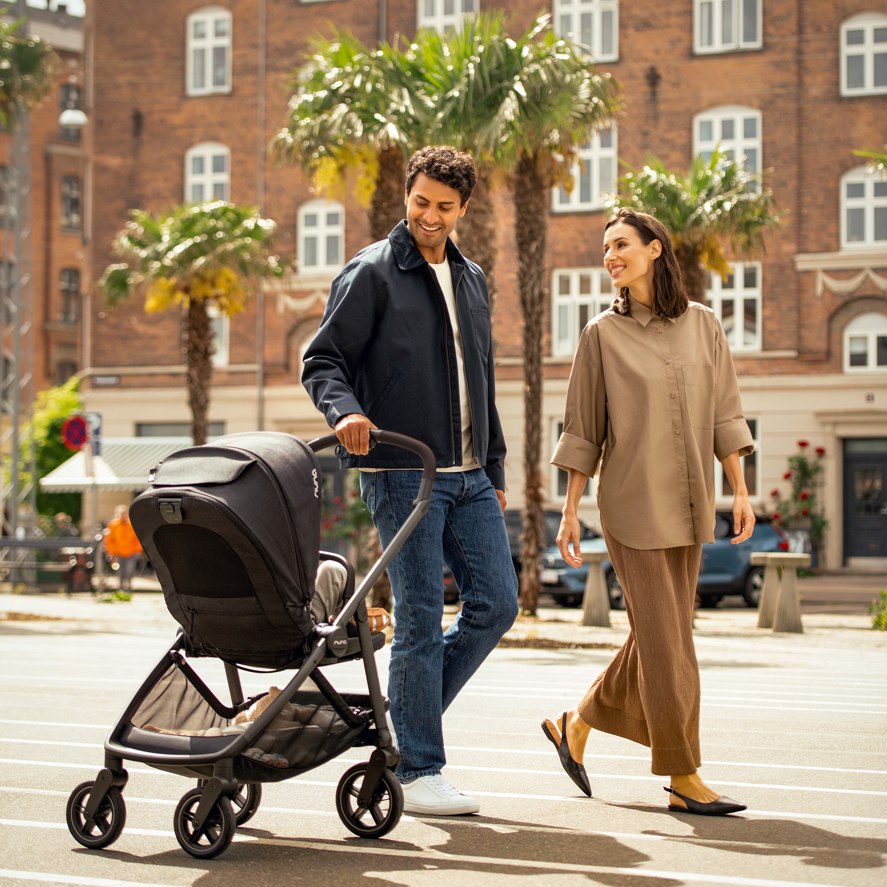 Nuna SWIV Stroller - Lifestyle