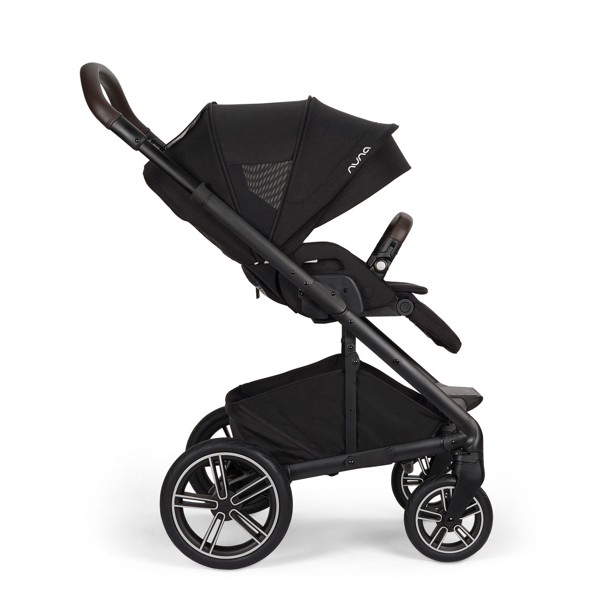 Nuna MIXX Next + PIPA urbn Travel System - Stroller World Facing Side View