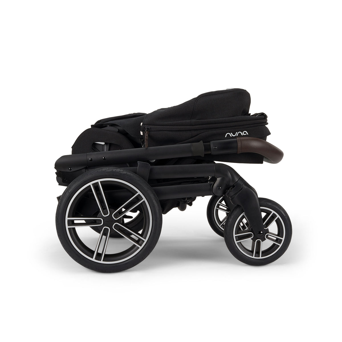 Nuna MIXX Next + PIPA urbn Travel System - Stroller Folded View