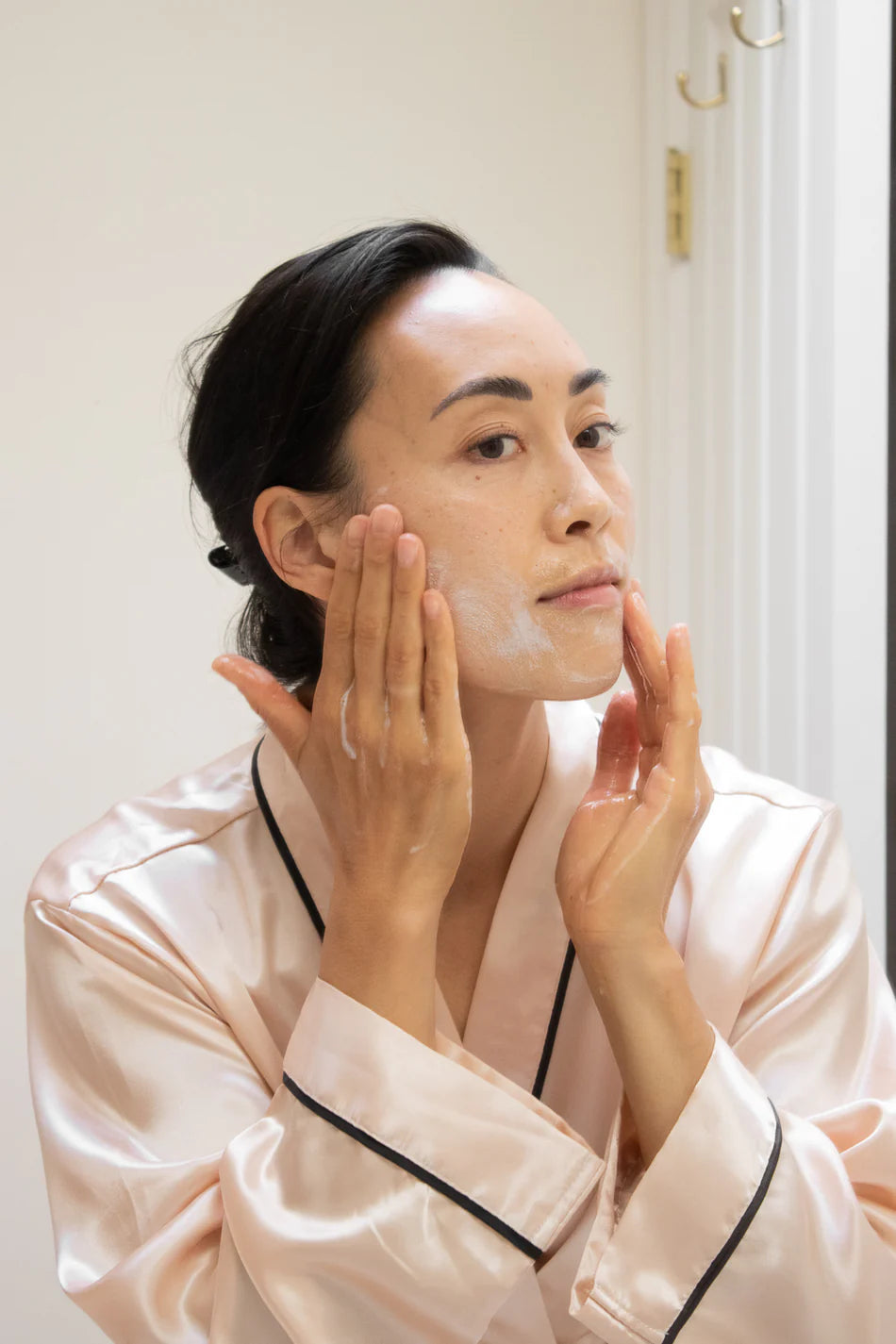 Glow Jar Beauty Gentle Gel Cleanser