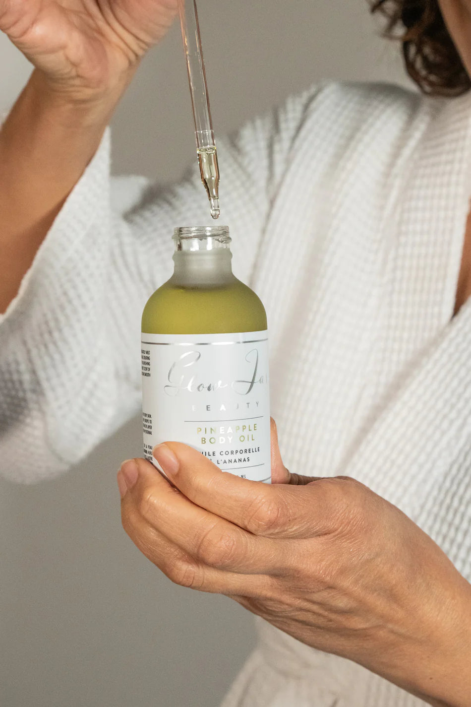Glow Jar Beauty Pineapple Body Oil 3