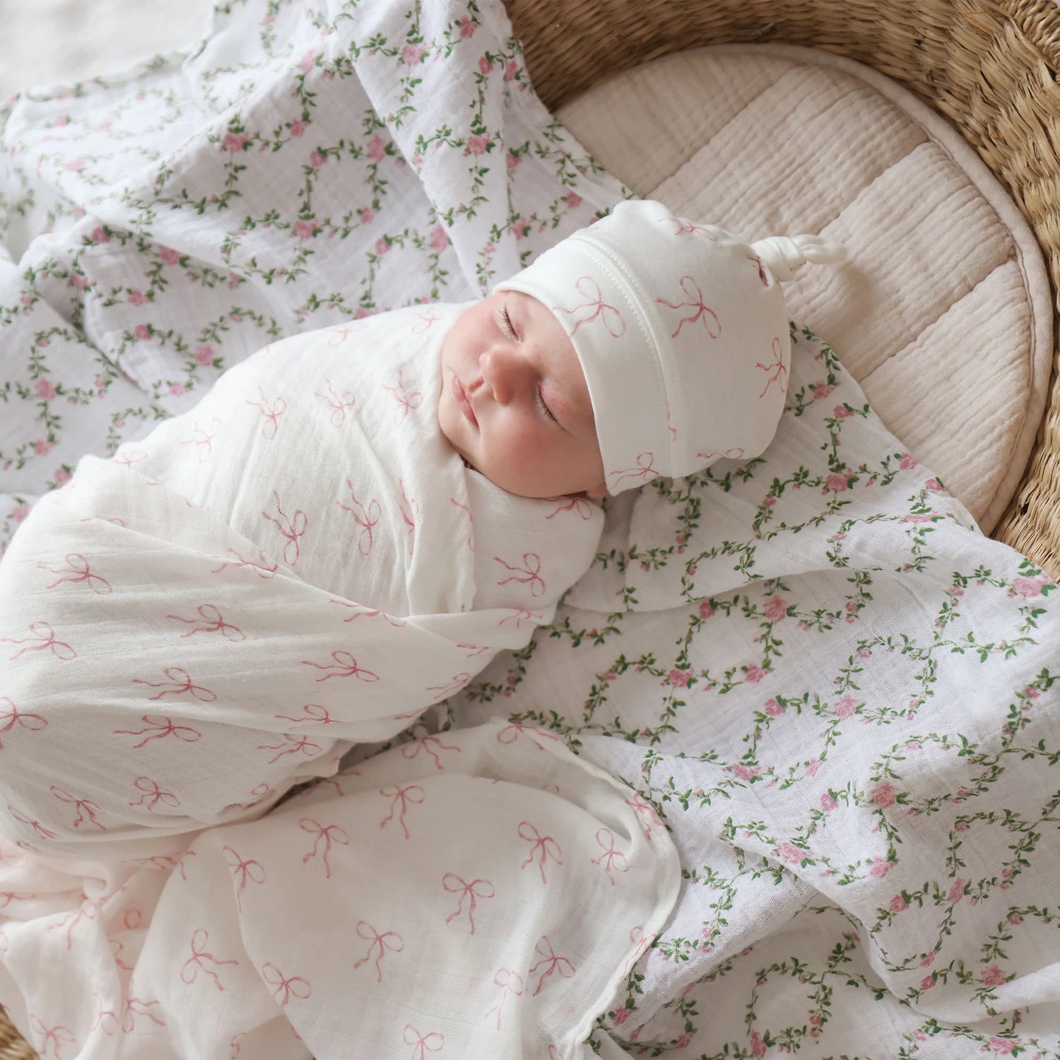 Lulujo Muslin Swaddle Blanket - Rose Trellis Lifestyle 2
