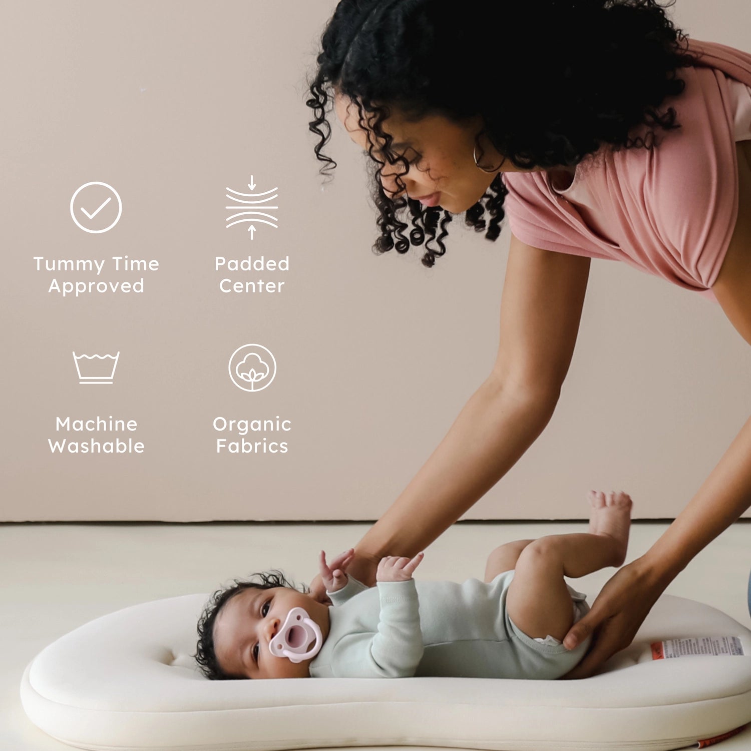 Snuggle Me Organic Curve Lounger - Natural - Features