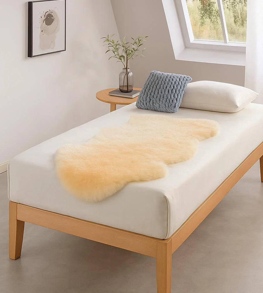 Auckland Sheepskins Baby Lambskin Rug - Short Wool