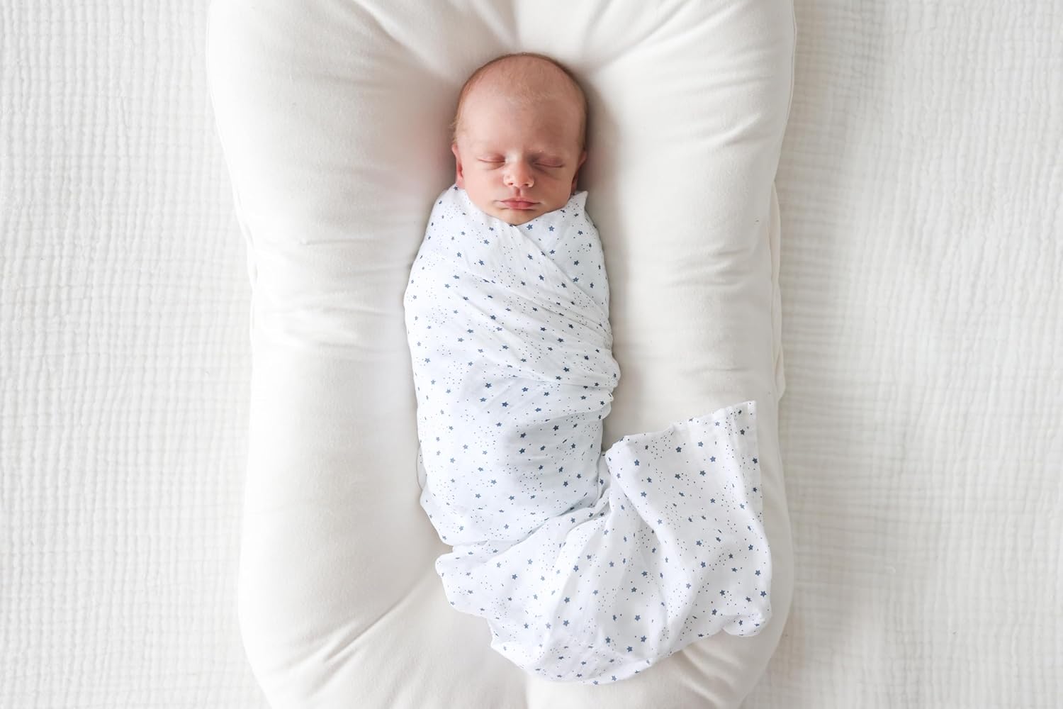 Lulujo Muslin Swaddle Blanket - Stars