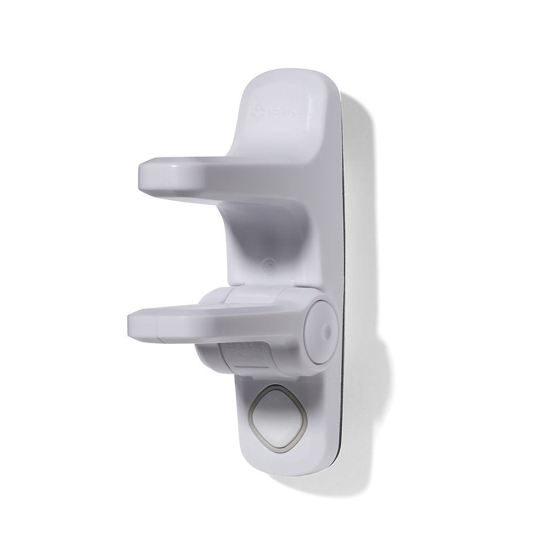 Safety 1st Outsmart Lever Handle Lock Detail