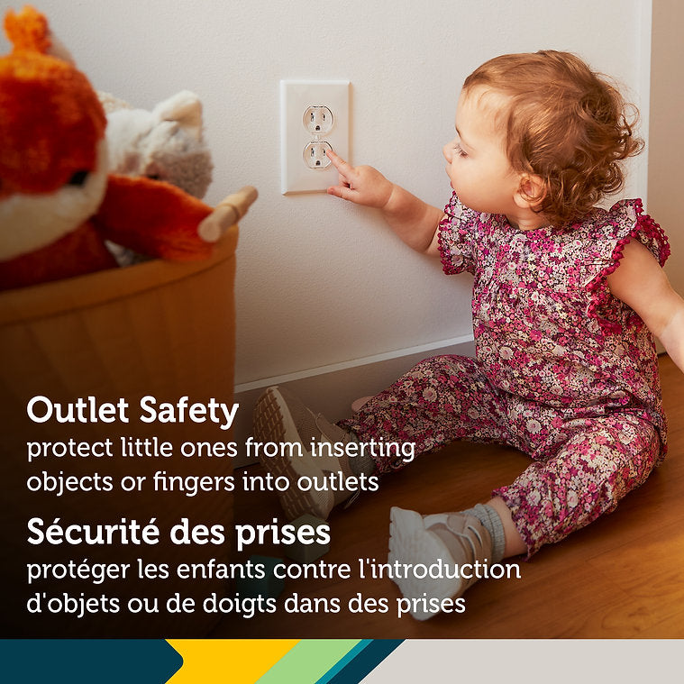 Safety 1st Crystal Clear Plug Protectors 12 PK Lifestyle 3