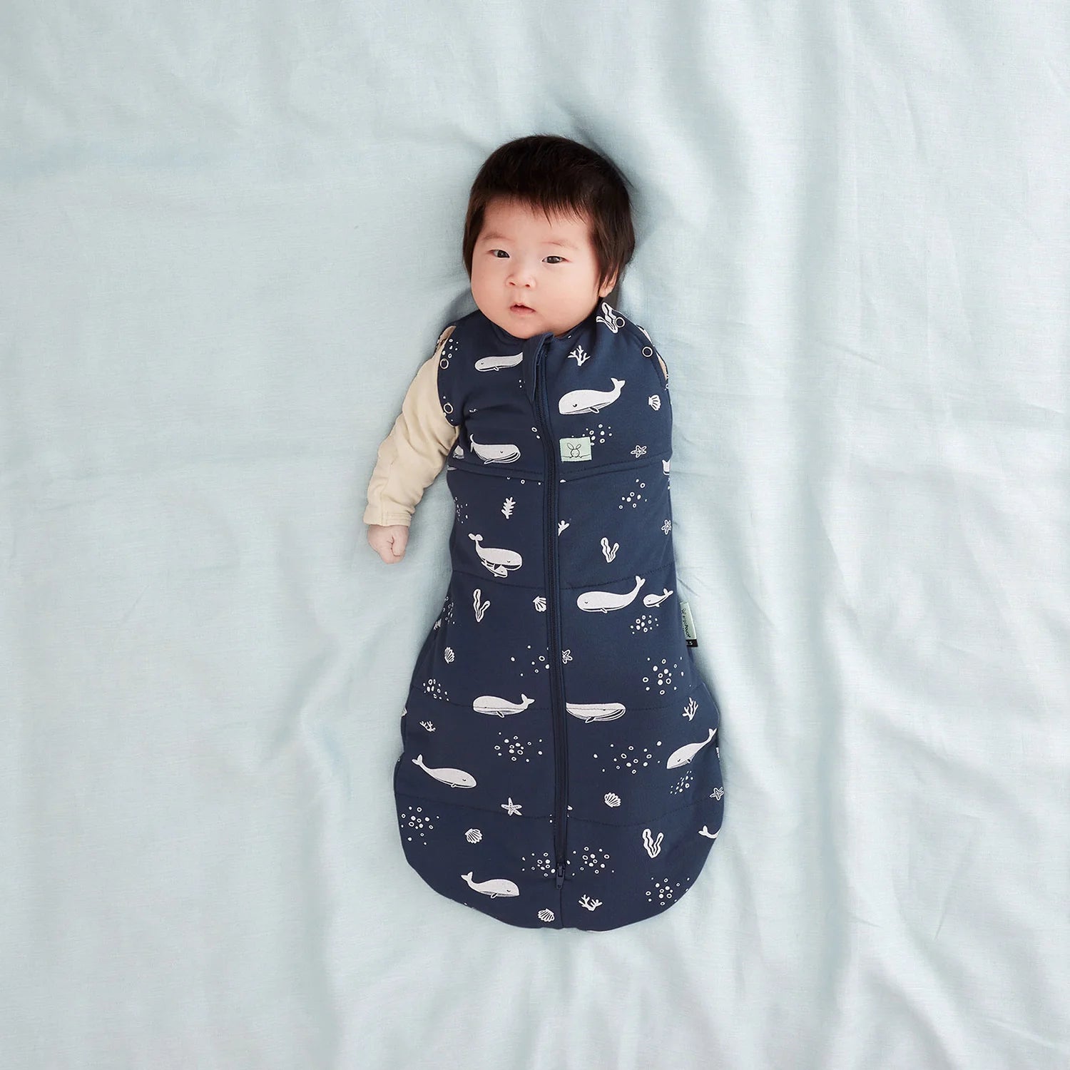 ErgoPouch Cocoon Swaddle Bag 1.0 TOG - Whales Lifestyle - One Arm Out