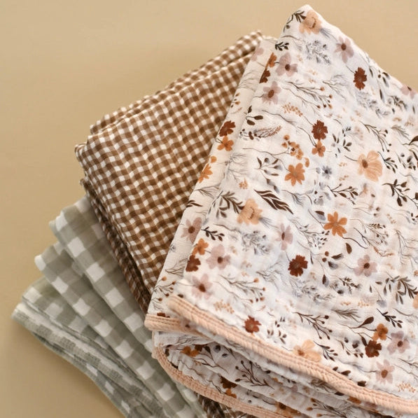 Minika 6-Layer Muslin Cotton Quilt - Wildflowers Lifestyle 1