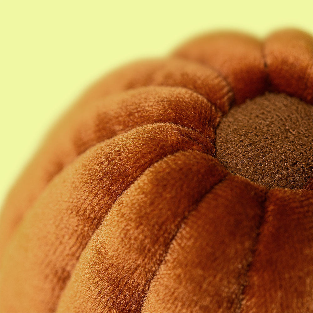 Jellycat Amuseables Carole Canelé Detail