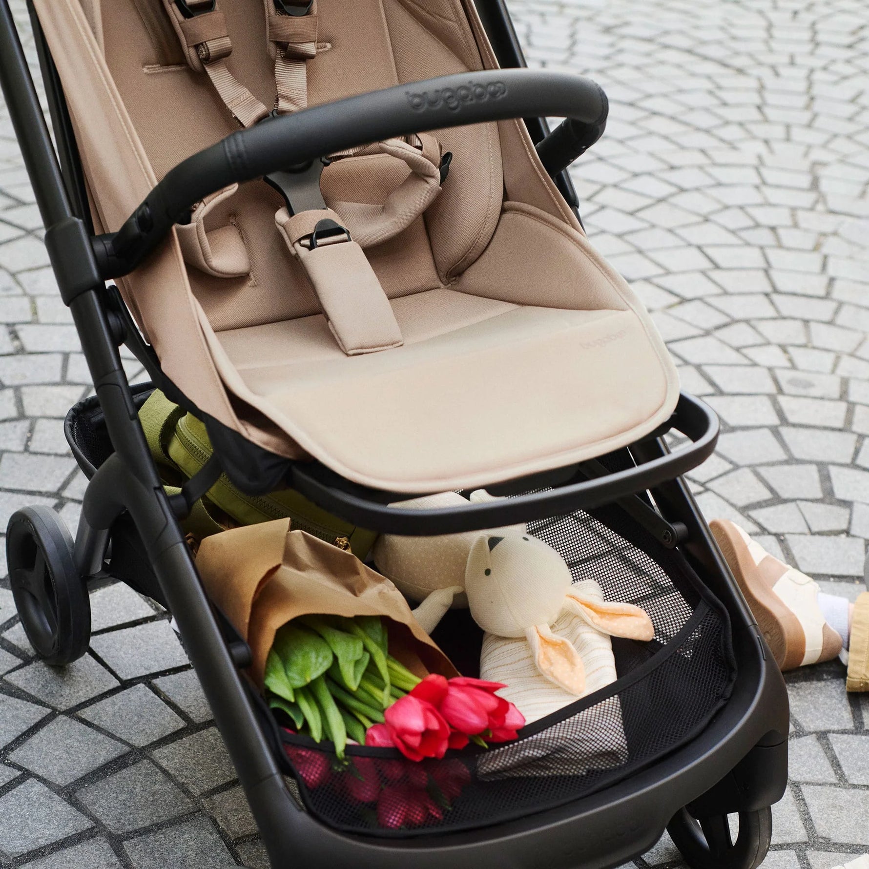 Bugaboo Butterfly 2 Plus Stroller - Lifestyle 4