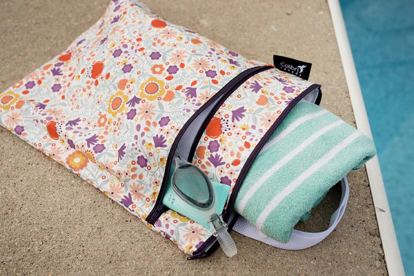 Colibri Canada Double Duty Wet Bag Lifestyle 1