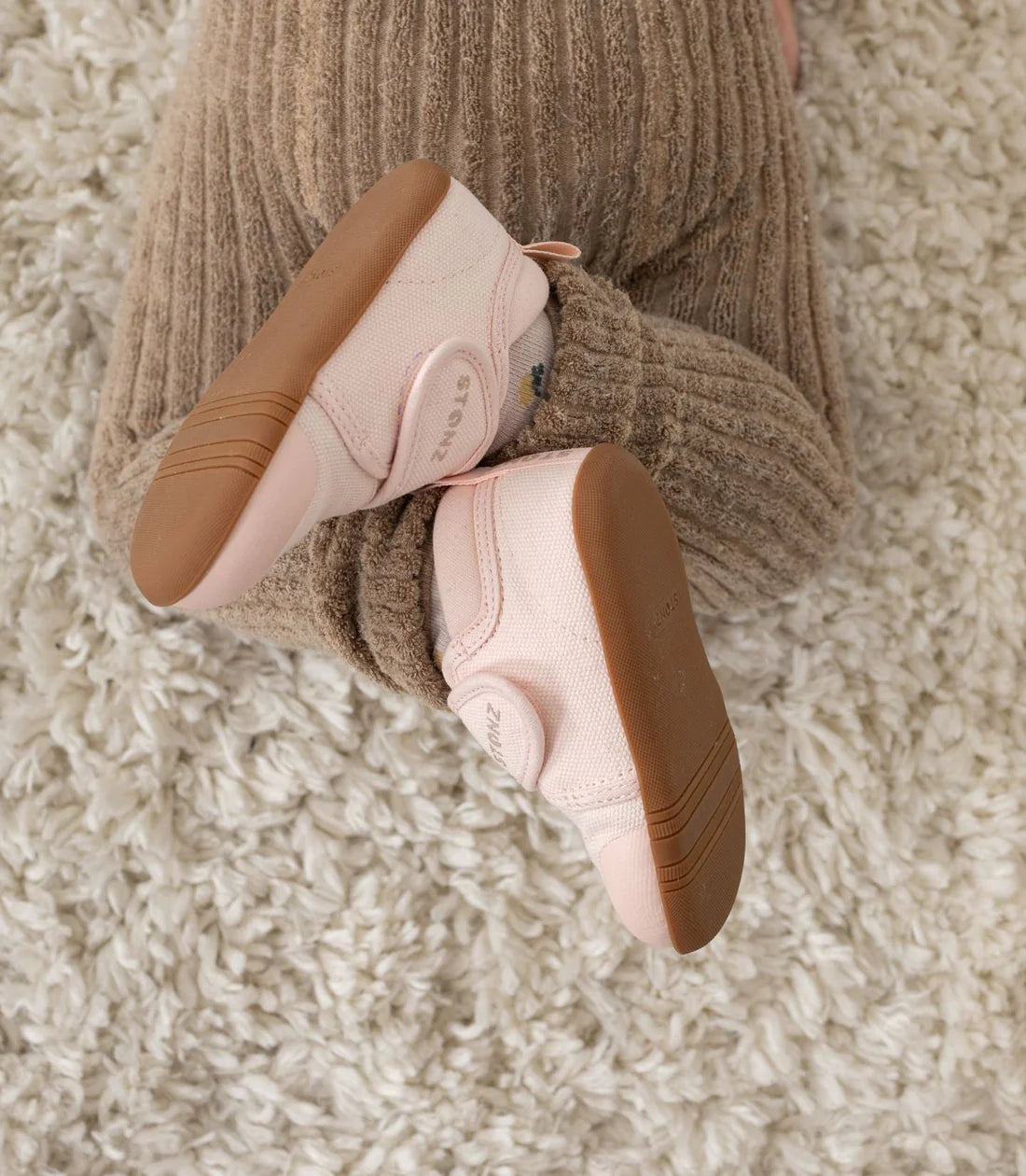 Stonz Cruiser Natural Baby Shoes - Haze Pink - Lifestyle 1