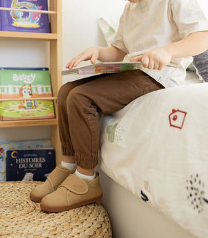 Stonz Cruiser Natural Toddler Shoes - Tan Lifestyle 3