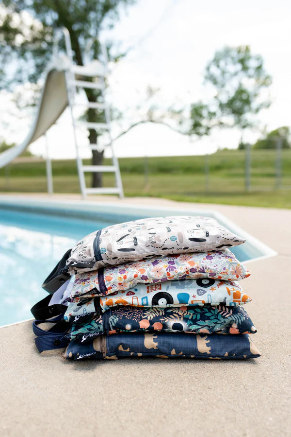 Colibri Canada Double Duty Wet Bag Lifestyle 2