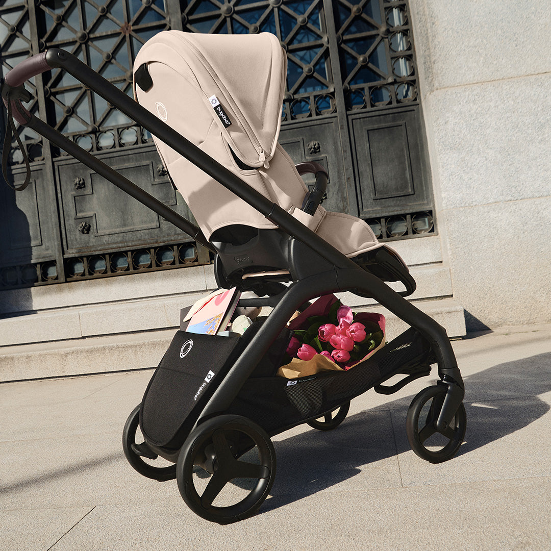 Bugaboo Dragonfly Plus Complete Stroller - Lifestyle 3