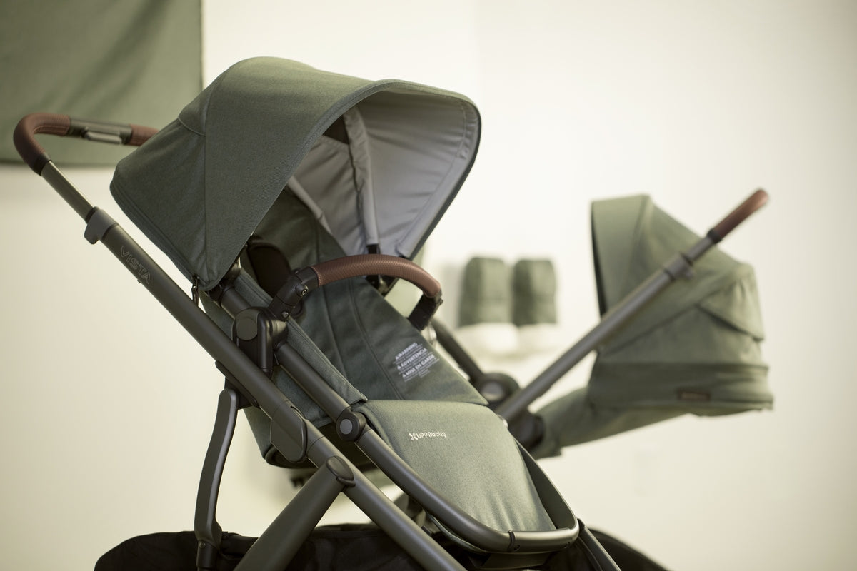 UPPAbaby Vista V3 Stroller - Evelyn (Meadow Green/Graphite Frame/Chestnut Leather) - Fashion Story 1