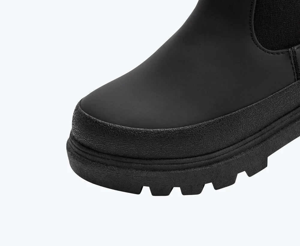 Native Shoes Kensington Chelsea All Weather Kids Boot - Jiffy Black Reinforced Toe Prevents Scuffing