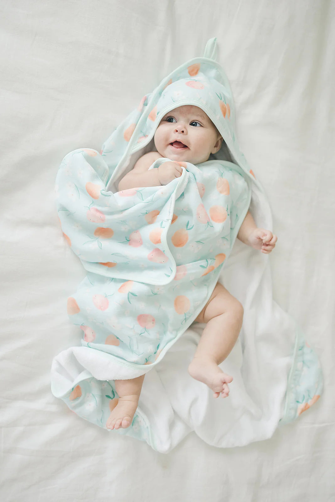 Loulou Lollipop Hooded Towel and Washcloth Set - Peaches