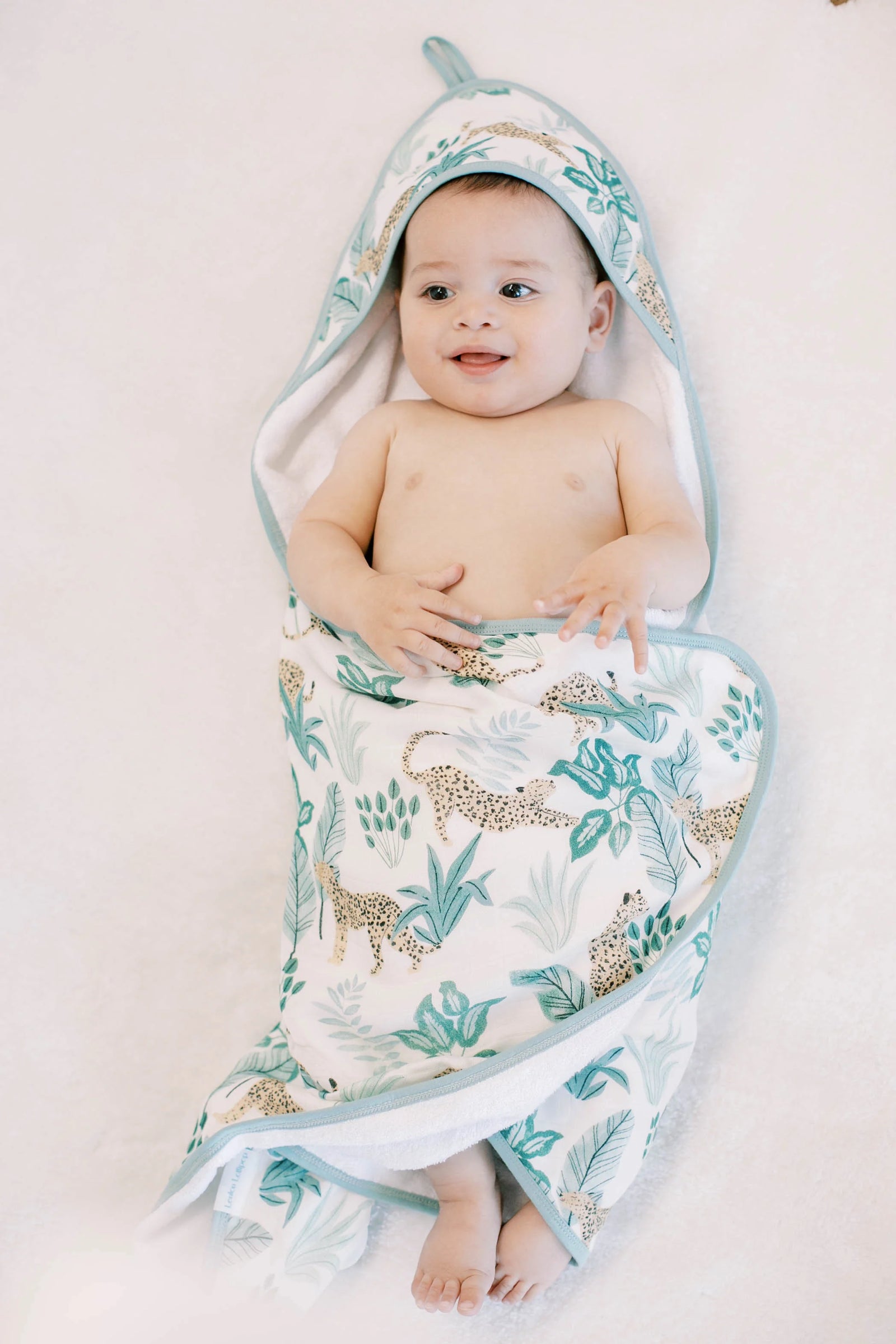 Loulou Lollipop Hooded Towel and Washcloth Set - Tropical Jungle