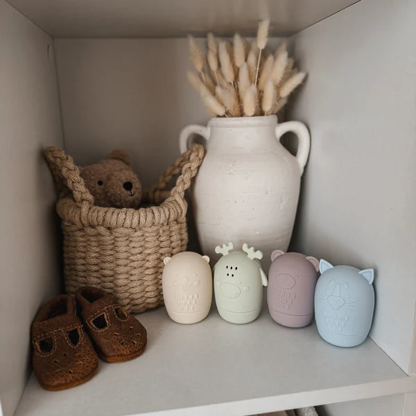 Noüka Animal Bath Toys Canada Collection - In the Wild - Lifestyle 3