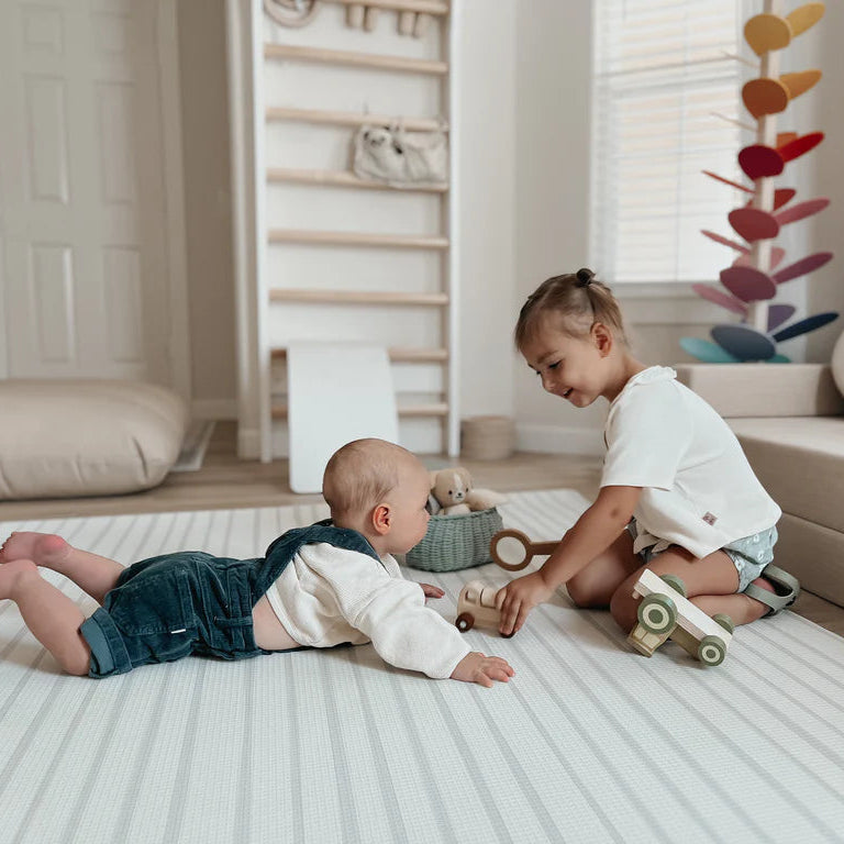 Little Bot Baby X Miffy Ofie Play Mat - Miffy In The Park Lifestyle 2