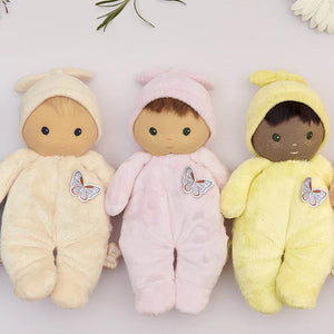 Kaloo Tendre Bébé First Baby Doll Lifestyle with 3 Soft Dolls