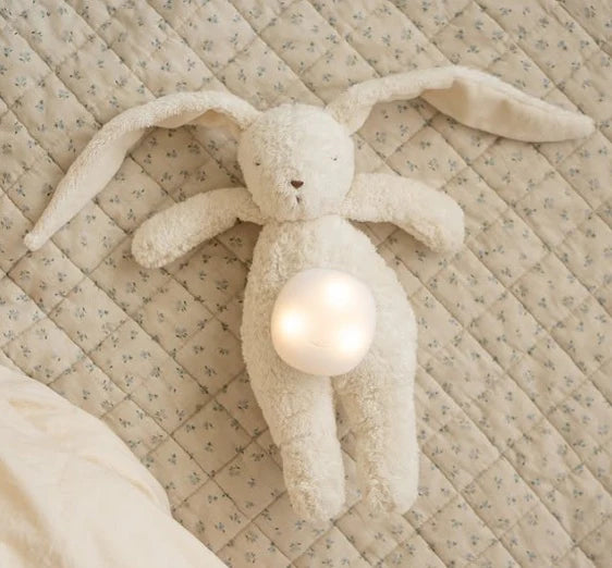 MOONIE Organic Humming Bunny with Lamp - Lifestyle 5