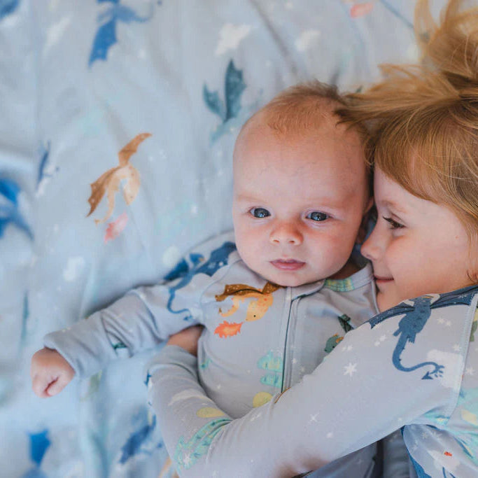 Loulou Lollipop Luxe Muslin Swaddle - Magical Dragons Lifestyle 4