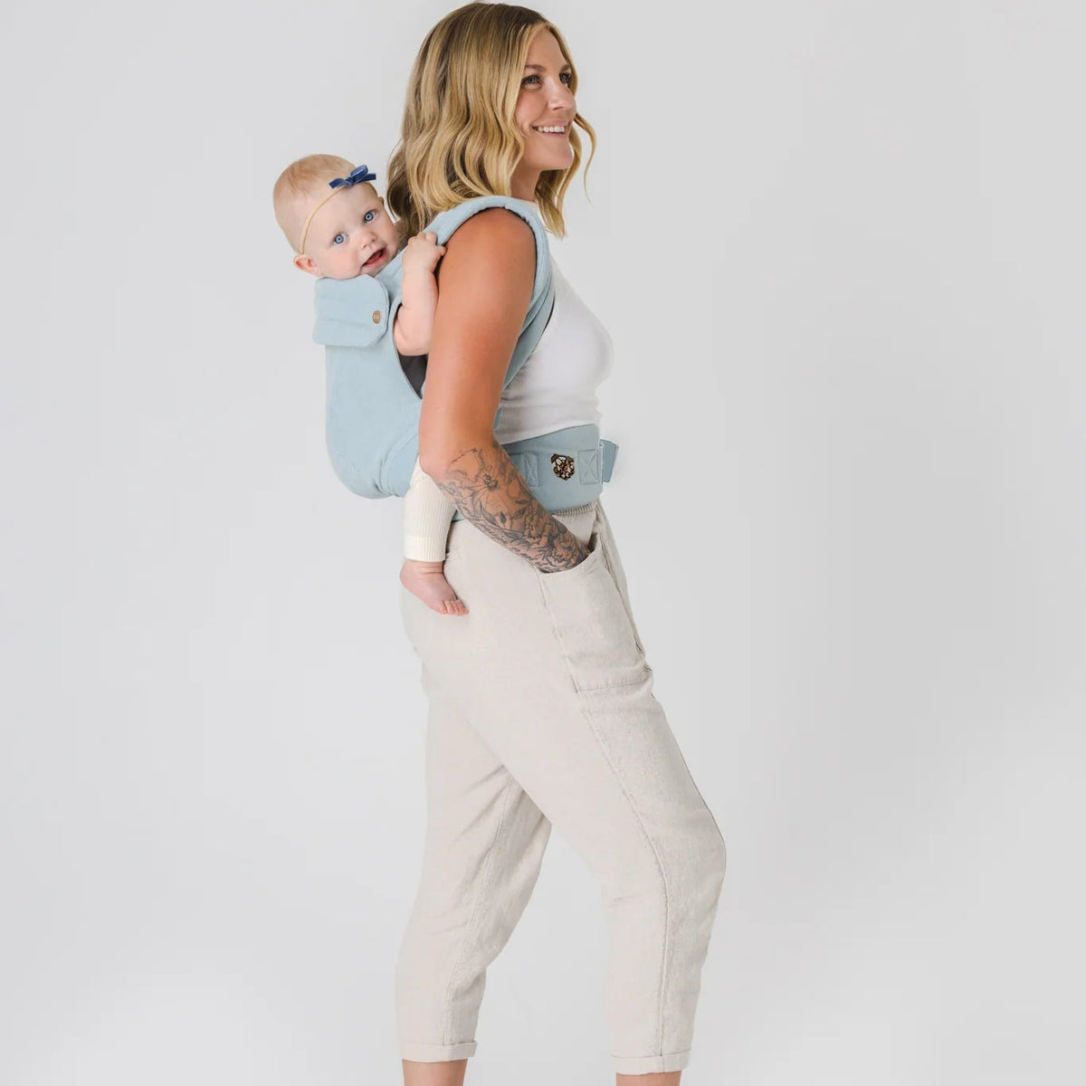 Mabē Monarch Carrier - Dream Wash Denim Lifestyle 5 Back Carry