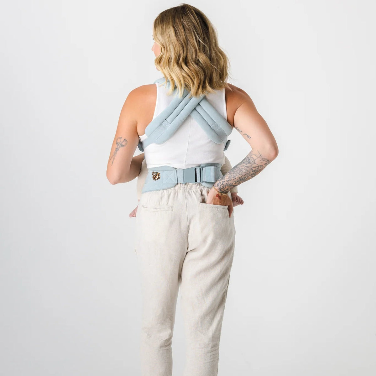 Mabē Monarch Carrier - Dream Wash Denim Lifestyle 6 Crossed Straps