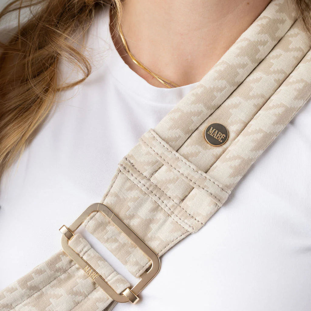 Mabē Monarch Toddler Sling - Houndstooth Carrier Gold Hardware Detail