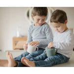 Snack Cup Silicone Noüka Silicone Snack Cup Lifestyle 1