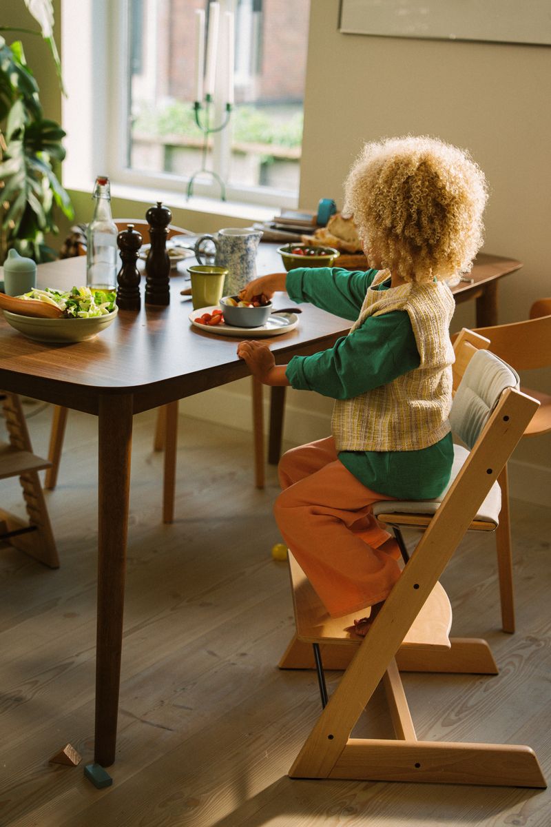 Stokke Tripp Trapp® High Chair² and Cushion² with Stokke® Tray (Complete) Oak Natural with Anthracite Cushion Lifestyle
