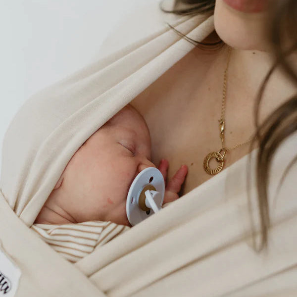 Beluga Baby Wrap - The Simone (Oat) 2