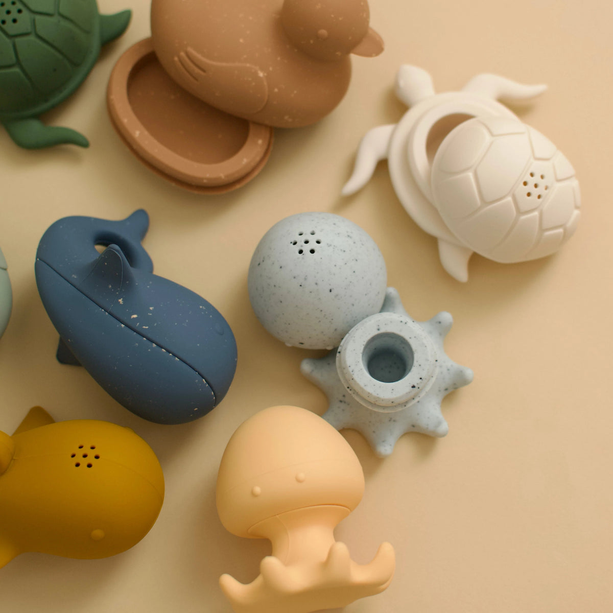 Minika Silicone Bath Toy Set