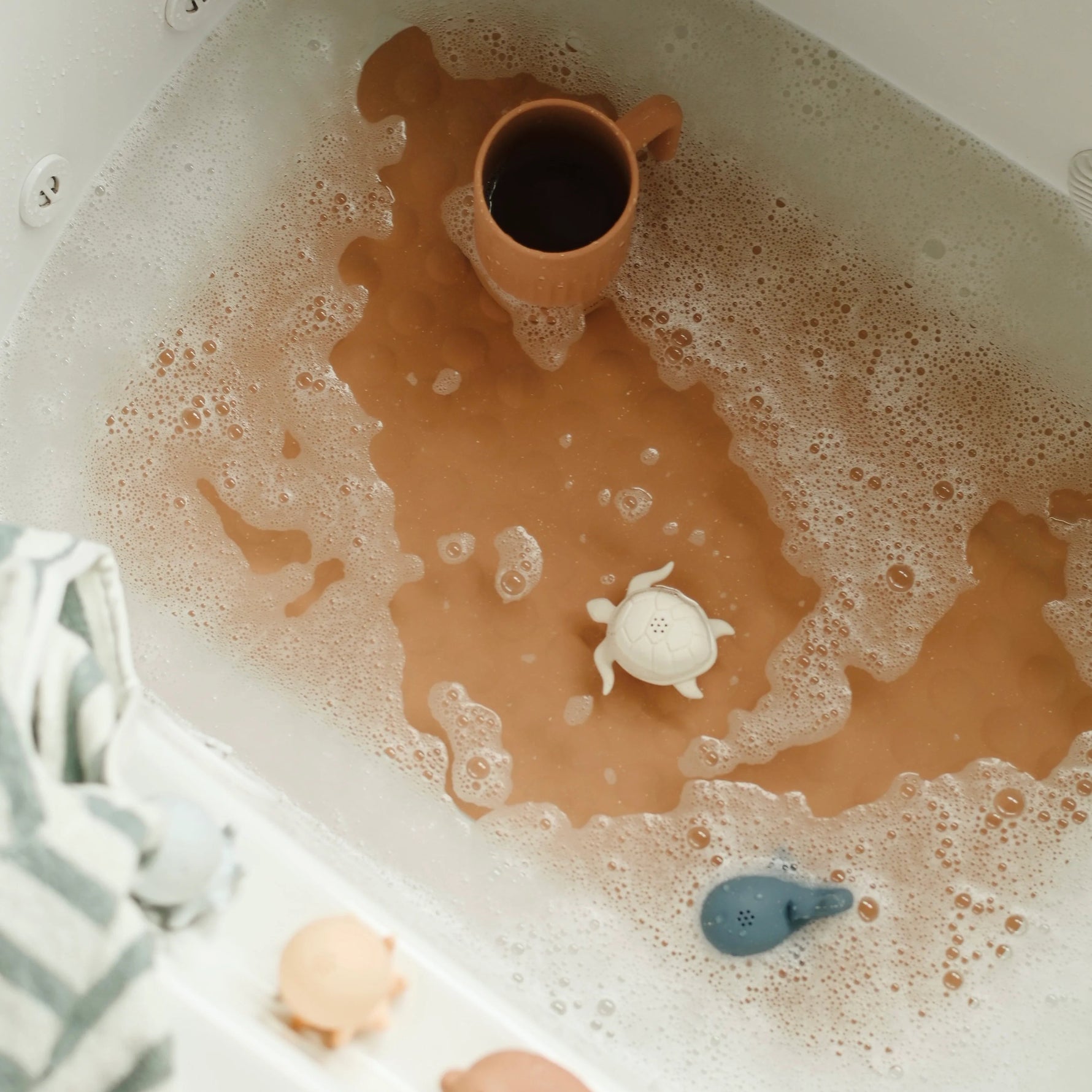 Minika Non-Slip Bath Mat - Almond Lifestyle