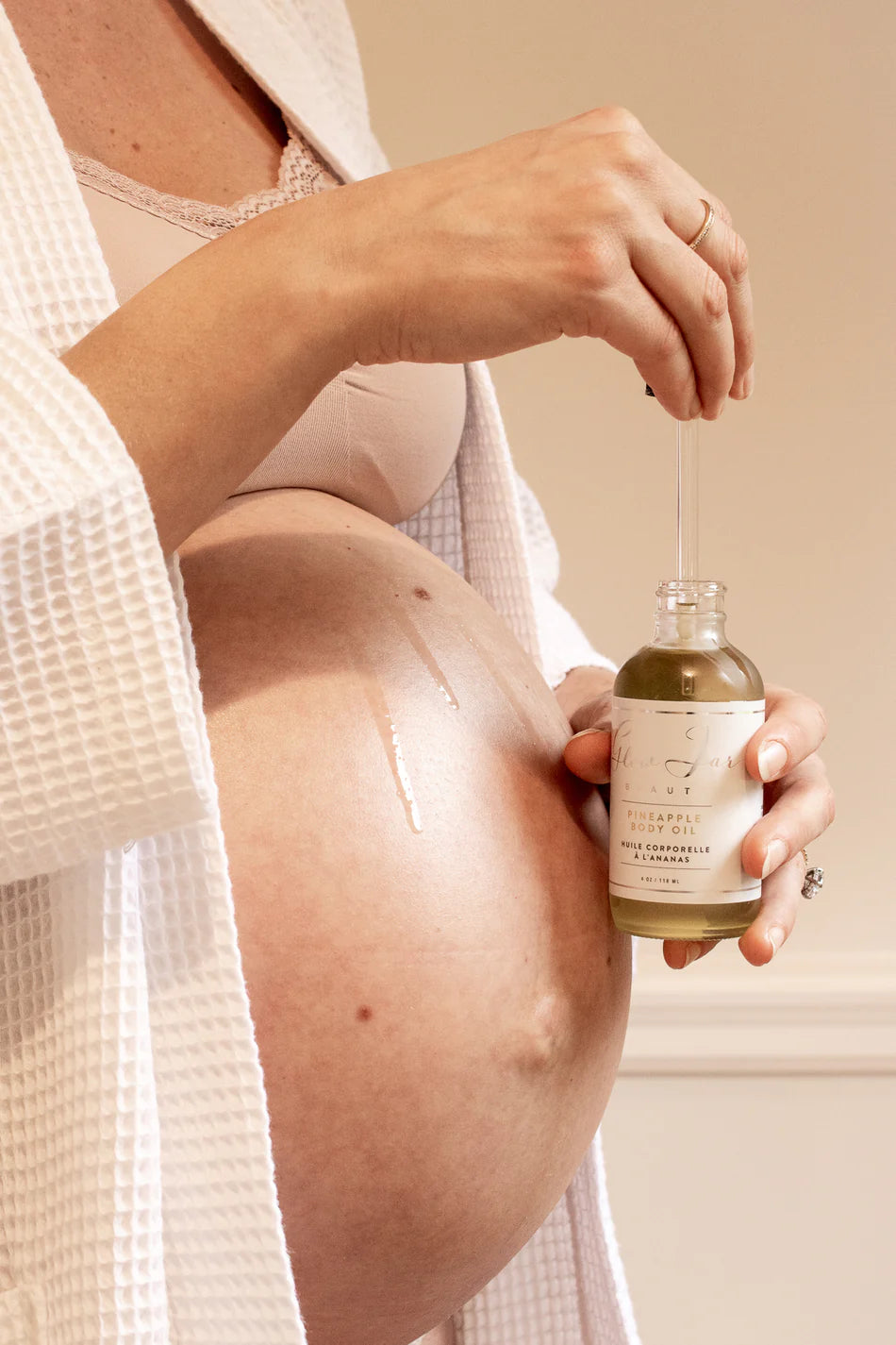 Glow Jar Beauty Pineapple Body Oil 2