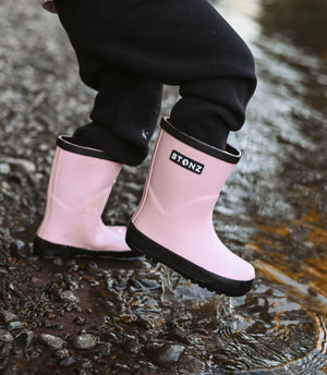 Stonz Waterproof Kids Rain Boots - Haze Pink - Lifestyle 2