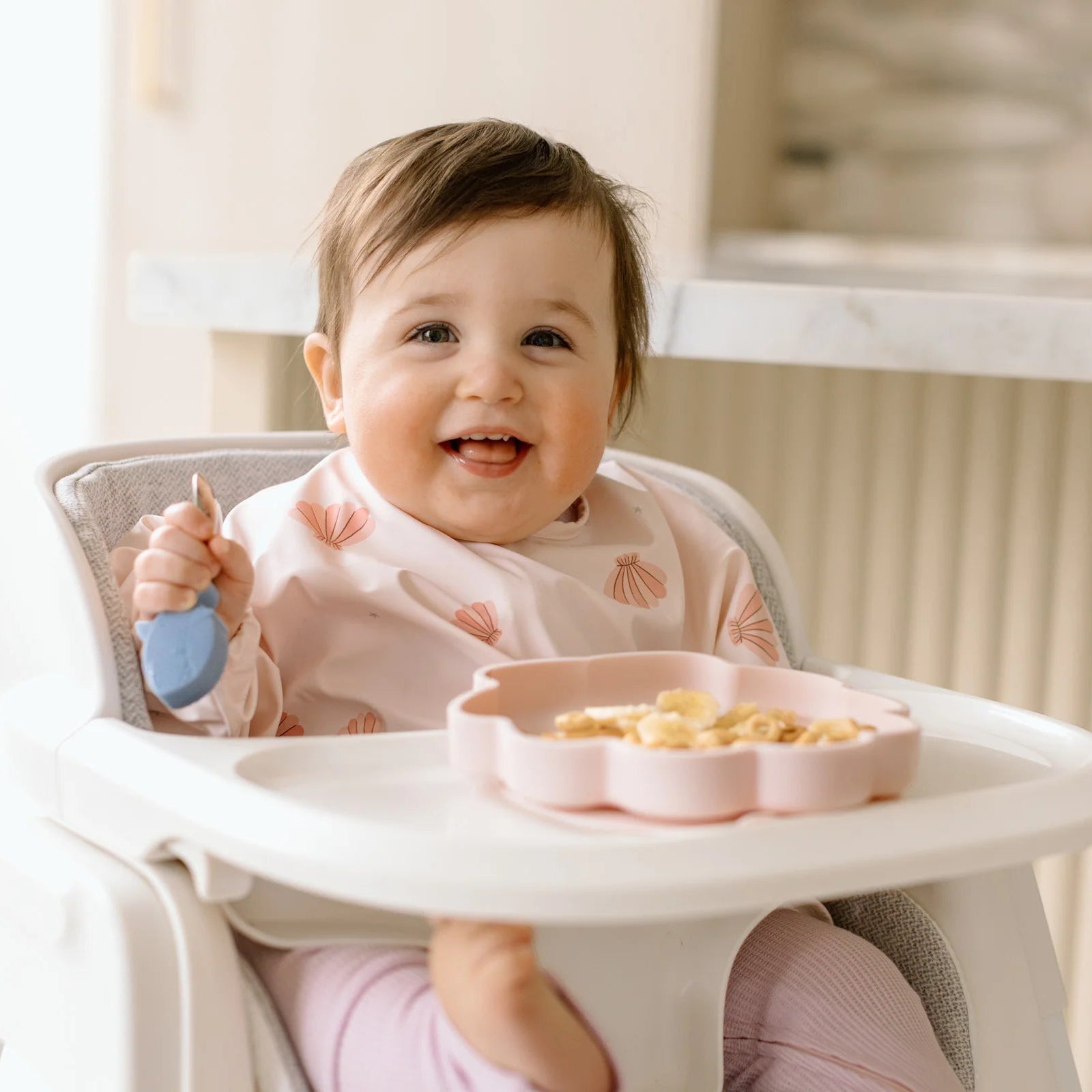 Loulou Lollipop Silicone Suction Snack Plate - Seashell Lifestyle 1